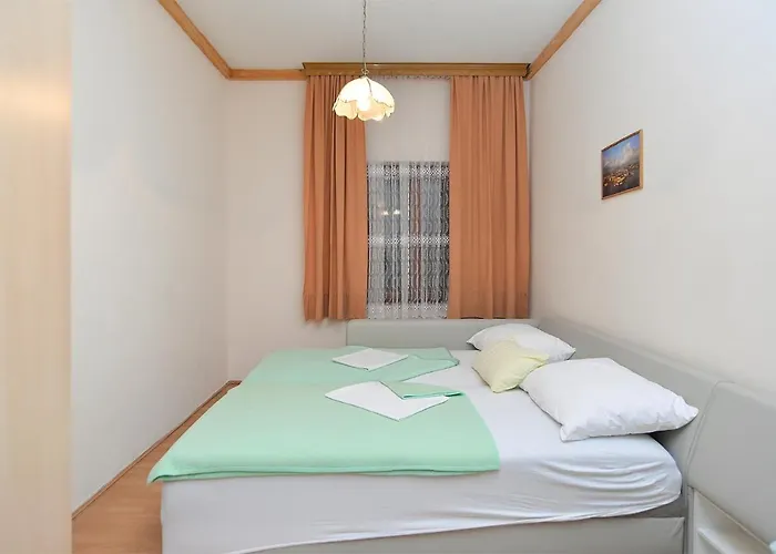 Apartments Joko 1160